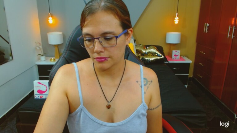 ConieMoss's Streamate show and profile