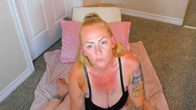 SunnyLarue's Streamate show and profile