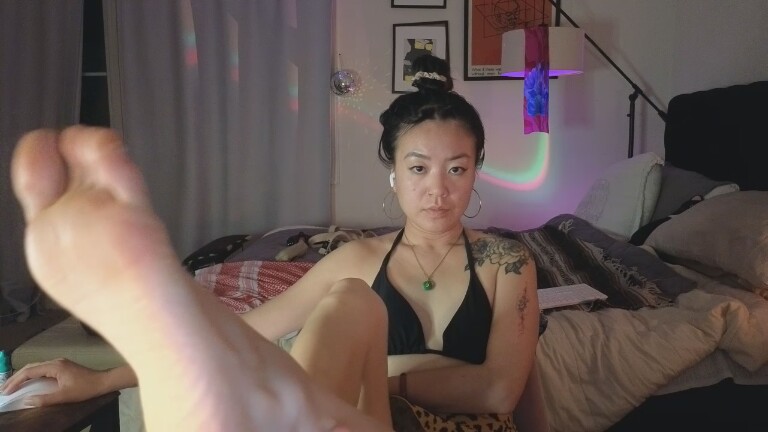 PriestessWu's Streamate show and profile