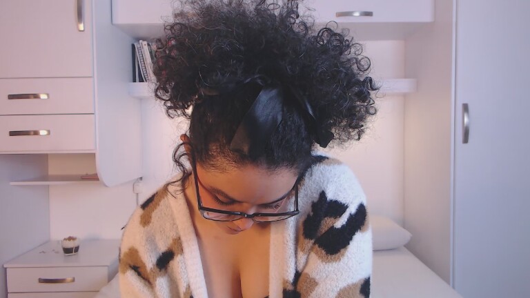 MartinaRuis's Streamate show and profile