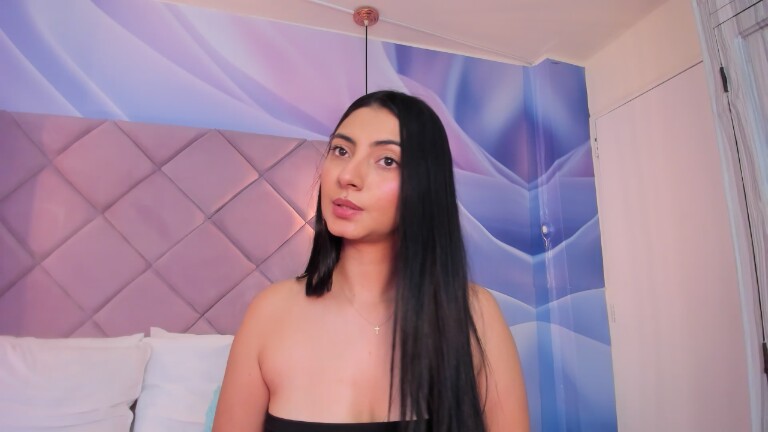 ViolletaRosse's Streamate show and profile