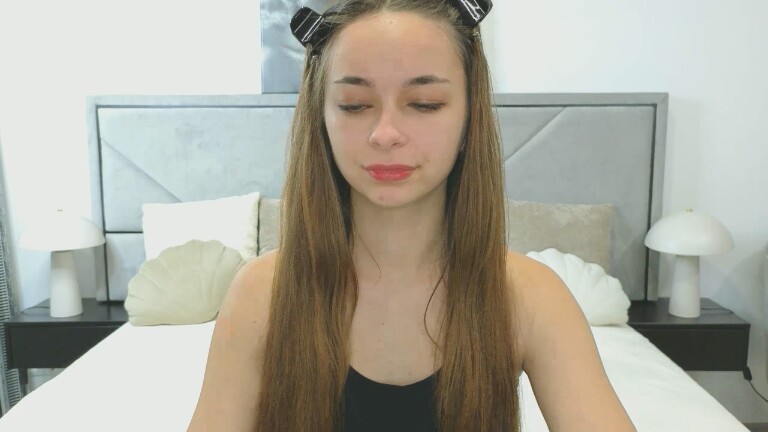 Verba's Streamate show and profile