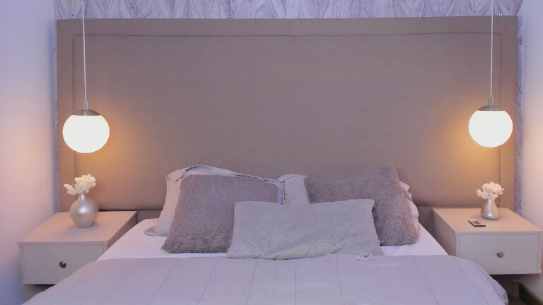 MiaTorricelli's Streamate show and profile