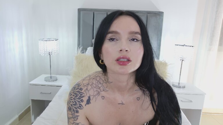 Sweetssinn's Streamate show and profile