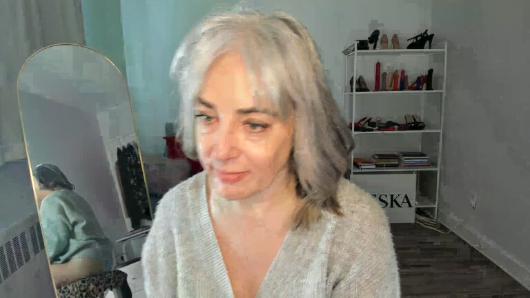 TheRealSeska's Streamate show and profile