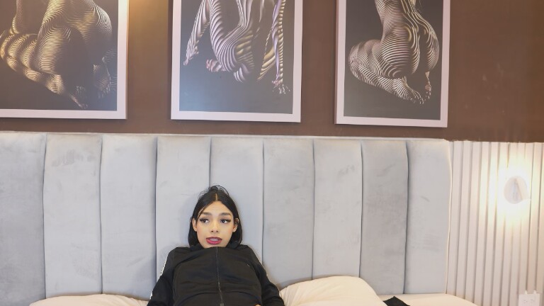 JulietaReeds's Streamate show and profile