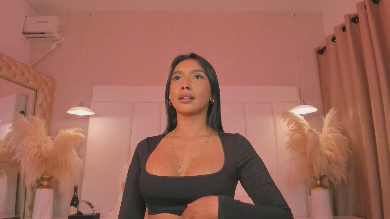 NikoJhon's Streamate show and profile