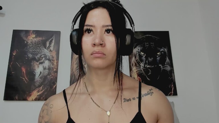 AngelMartins's Streamate show and profile