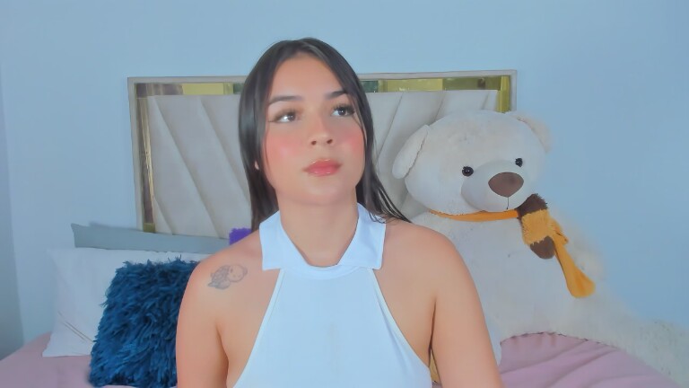 Nahomy_vatch's Streamate show and profile