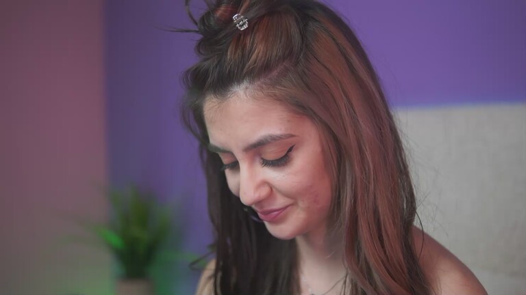 SabrinaHope's Streamate show and profile