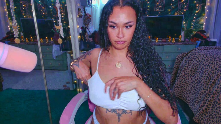 Gia_Jensen's Streamate show and profile