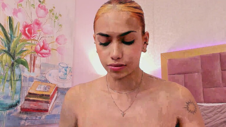 AnnieAdaams's Streamate show and profile