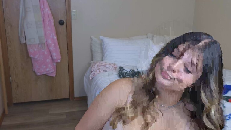 KahlisiClaire's Streamate show and profile