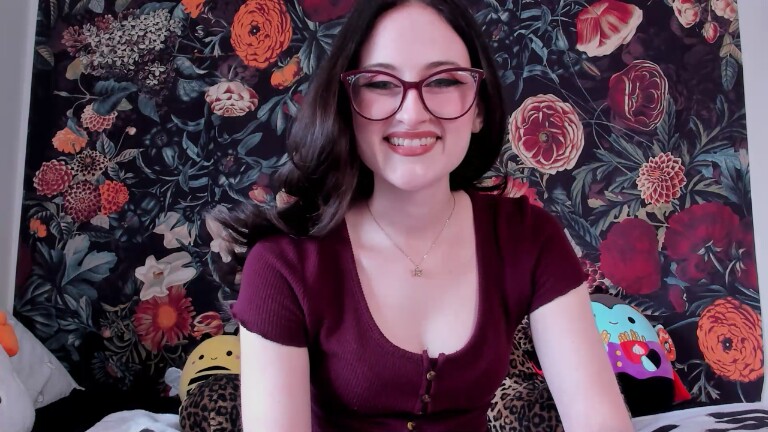 KatieLenore's Streamate show and profile