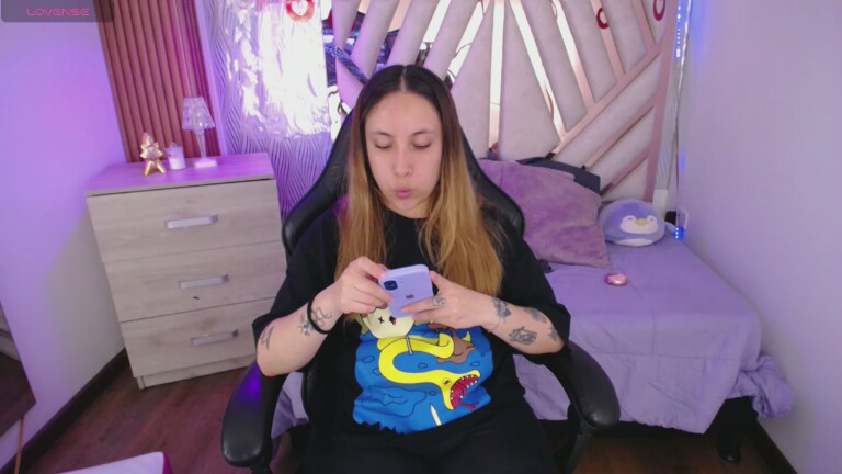 NyxAndria's Streamate show and profile