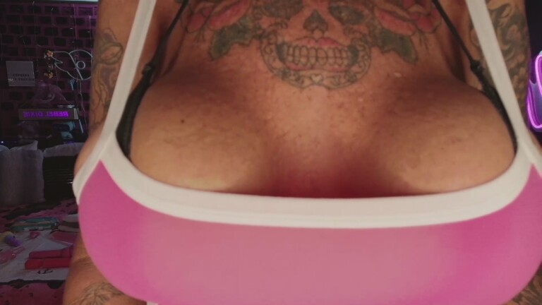 DixierebelDixiedime's Streamate show and profile