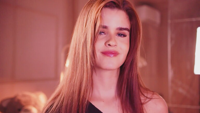 ParisHarper's Streamate show and profile