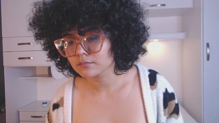 MartinaRuis's Streamate show and profile