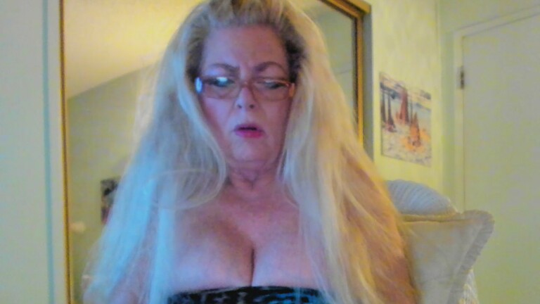 amberxxx's Streamate show and profile