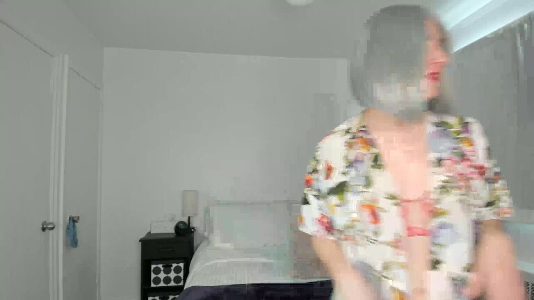 TheRealSeska's Streamate show and profile