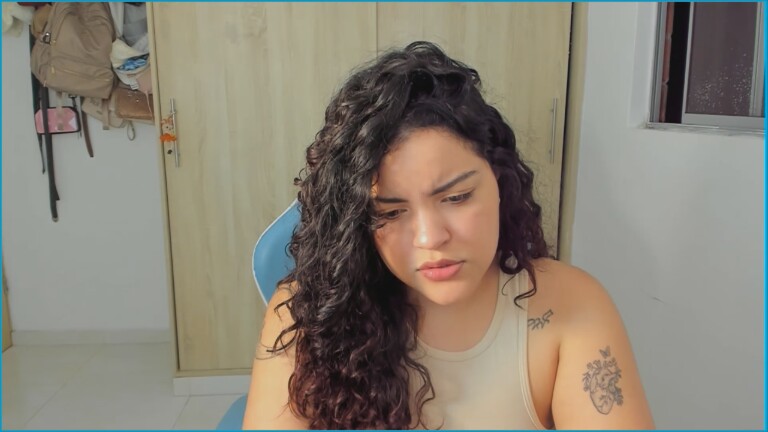 Lololevy's Streamate show and profile