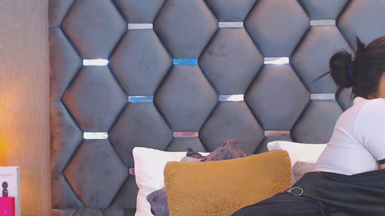 MelodyCarson's Streamate show and profile