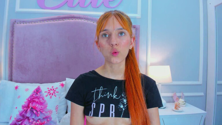 LeaThomsonn's Streamate show and profile