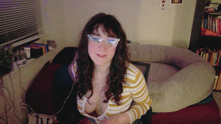 AdaraStray's Streamate show and profile