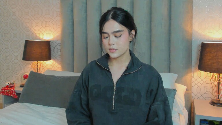 ValeniaMoore's Streamate show and profile