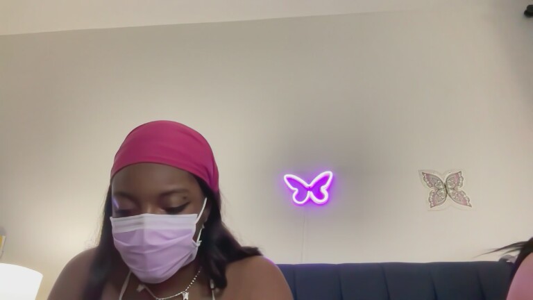 Sunnibunnibabii's Streamate show and profile