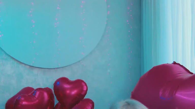 DenLina's Streamate show and profile