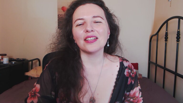 KARLEENx's Streamate show and profile