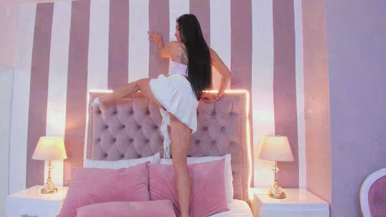 AuraClark's Streamate show and profile