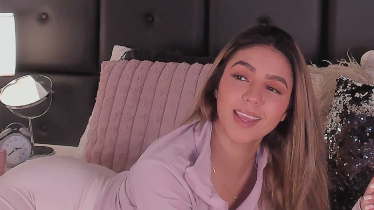 PaolaBosch's Streamate show and profile