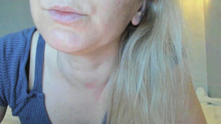 XxSweety_GirlxX's Streamate show and profile