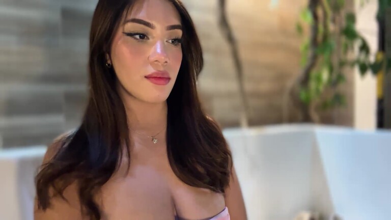 GabbyHadid's Streamate show and profile