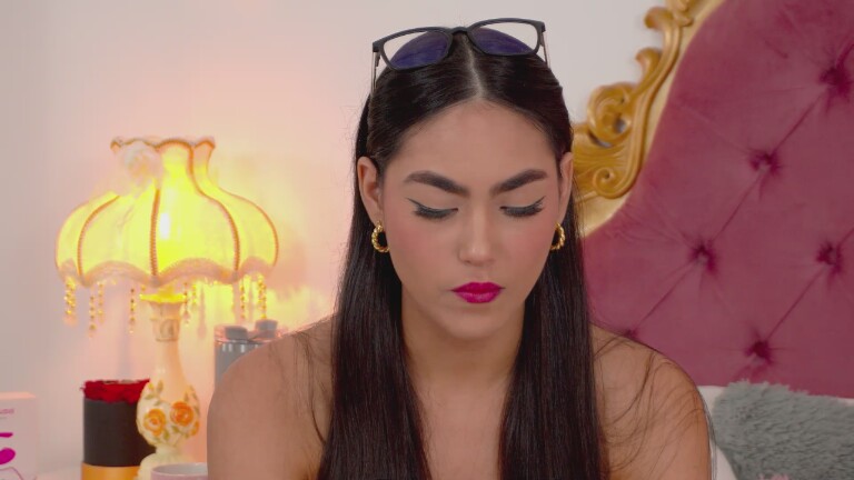 NinnaCrawford's Streamate show and profile