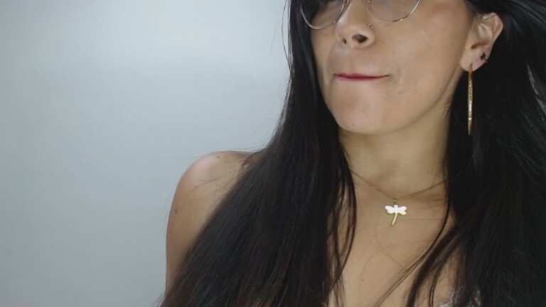 LunaDumont's Streamate show and profile