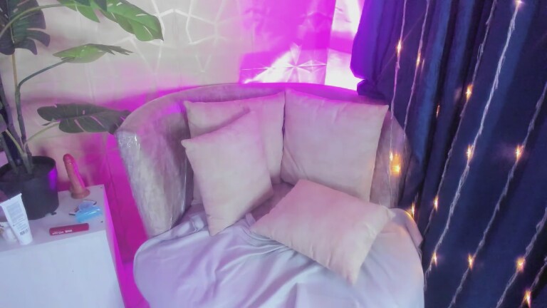 GemaRoberts's Streamate show and profile