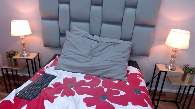 Gaby_Kingsley's Streamate show and profile