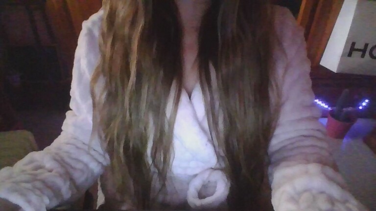 sexymiss24's Streamate show and profile