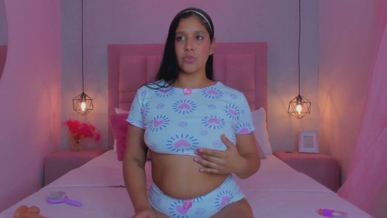 Bellaa_Rosse's Streamate show and profile