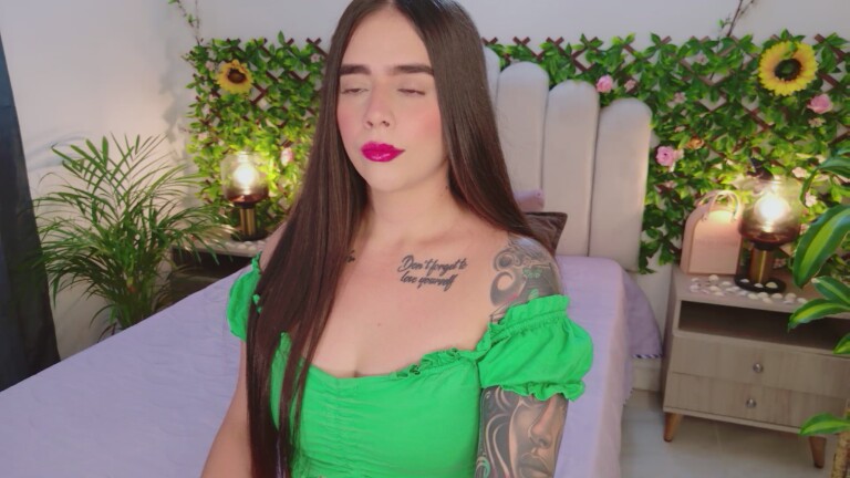 Nomohah_sainz's Streamate show and profile