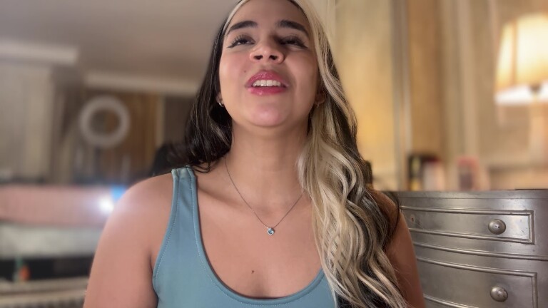 AuraSousa's Streamate show and profile