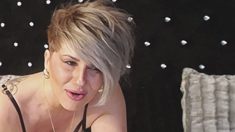 Inanna_Squirt_Goddesss's Streamate show and profile