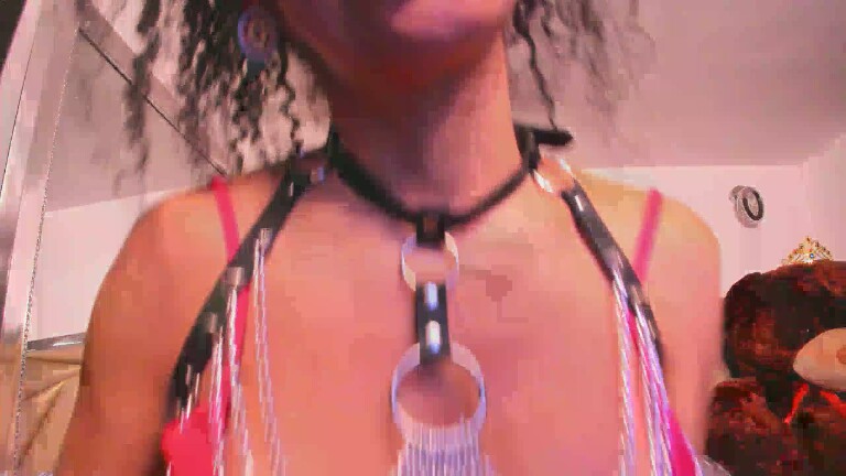 KarenDuval's Streamate show and profile