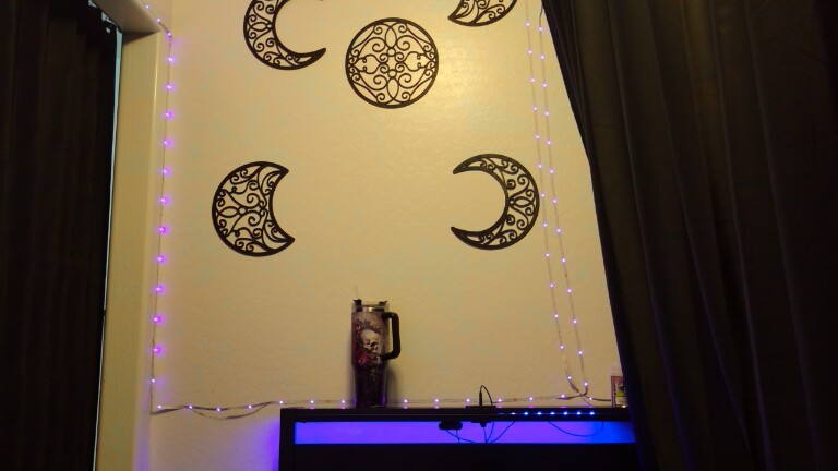 KickassMILF's Streamate show and profile