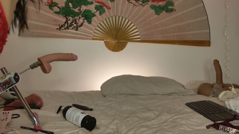 SweetSara33's Streamate show and profile