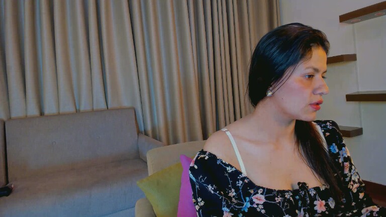 Sashka's Streamate show and profile