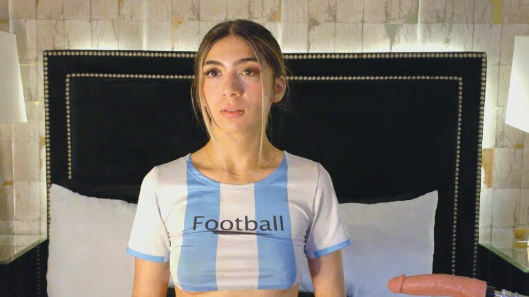 HollyLincon's Streamate show and profile